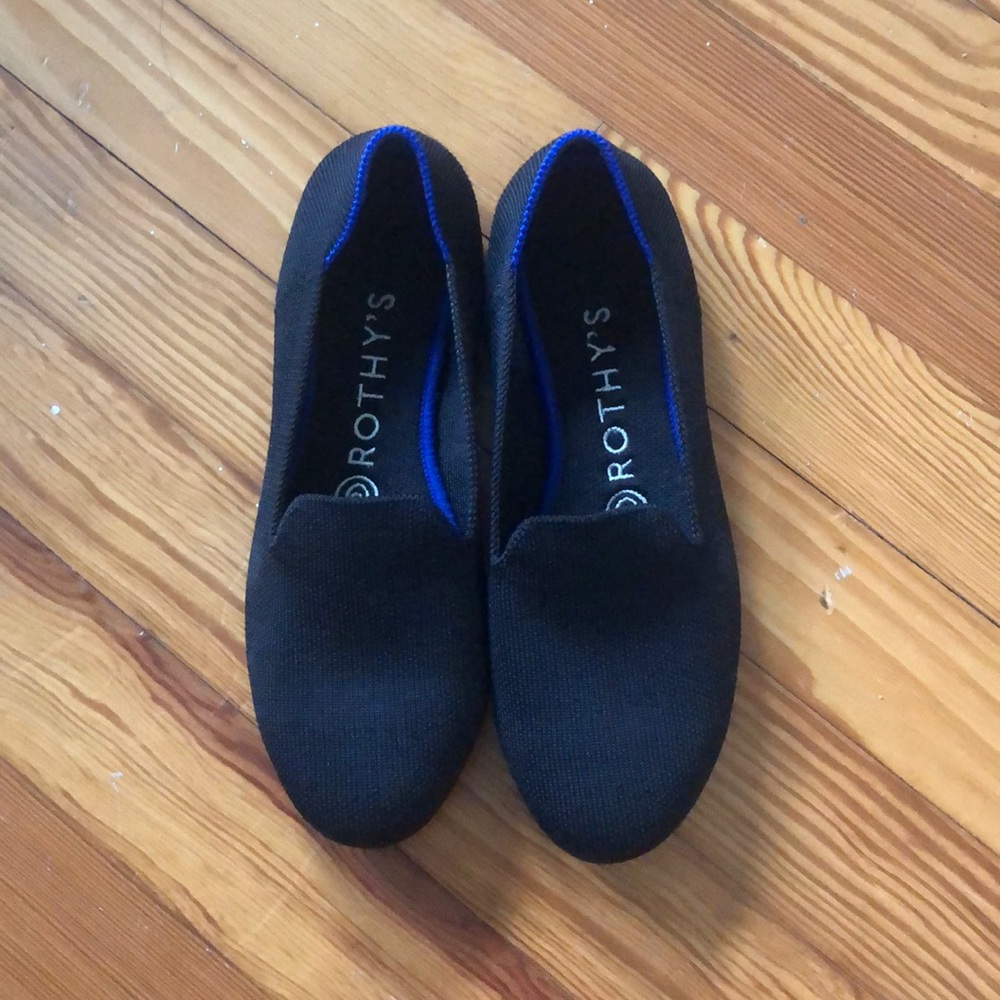 Black Rothy’s loafers
